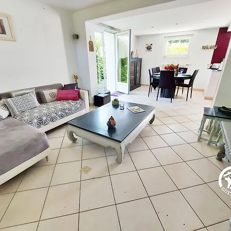 Des Faisans Σπίτι διακοπών Courbeveille